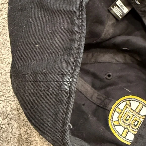 47 Brand | Boston Bruins Logo Baseball Hat - Picture 5 of 6